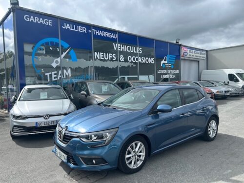 Garage Jallier Tharreau Garage Automobile Cholet Location Vehicule 9 Places IMG 3257 4413