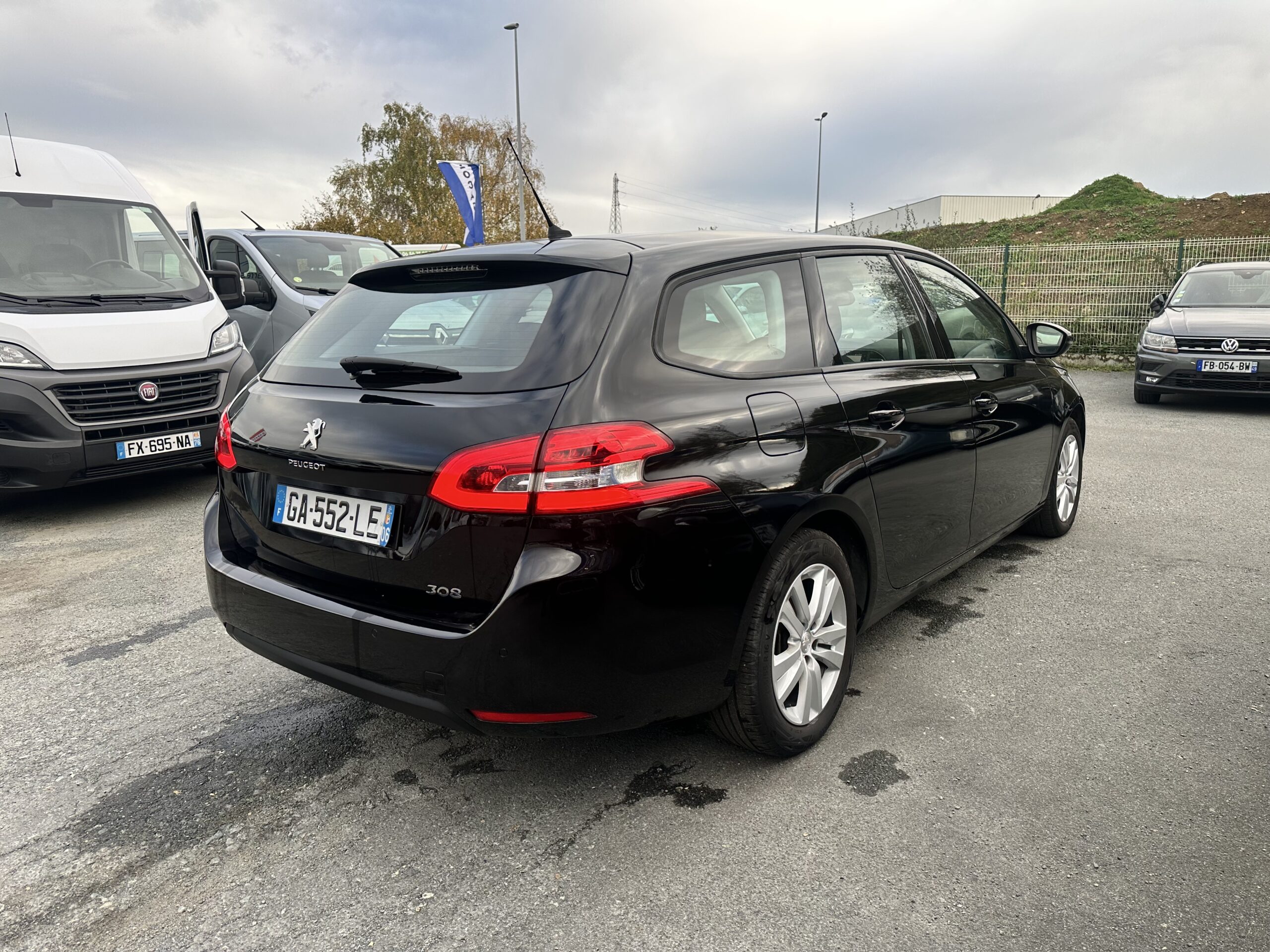 Garage Jallier Tharreau Garage Automobile Cholet Location Vehicule 9 Places IMG 6619 (1) 4678