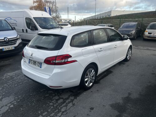 Garage Jallier Tharreau Garage Automobile Cholet Location Vehicule 9 Places IMG 5283 4690