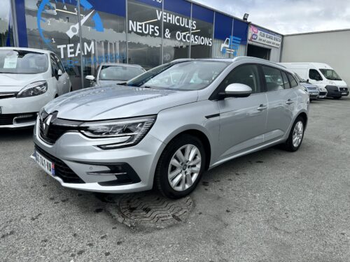 Garage Jallier Tharreau Garage Automobile Cholet Location Vehicule 9 Places IMG 5371 4715