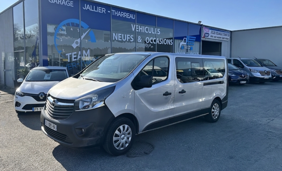 Garage Jallier Tharreau Garage Automobile Cholet Location Vehicule 9 Places IMG 8230 4736